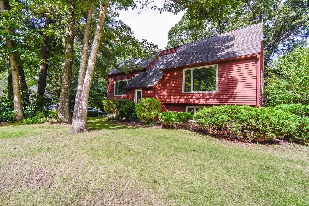 22 Spruce Rd - Photo 1