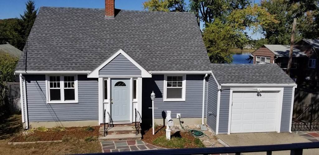 261 Lynn St - Photo 1