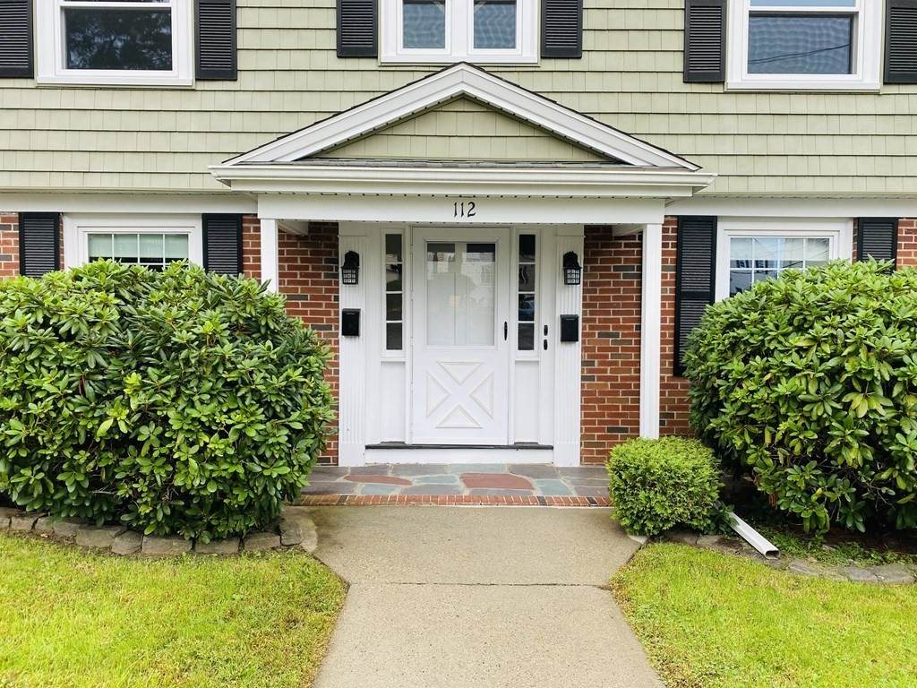 112 Cowing St - Photo 1