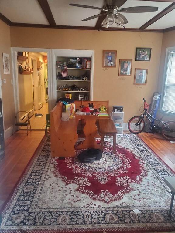 11 Lockwood St - Photo 1