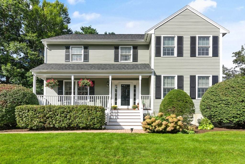 13 Wentworth Dr - Photo 1