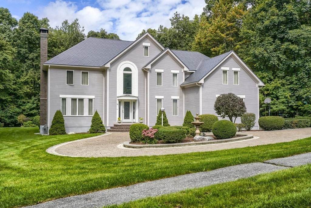 32 Parsonage Hill - Photo 1