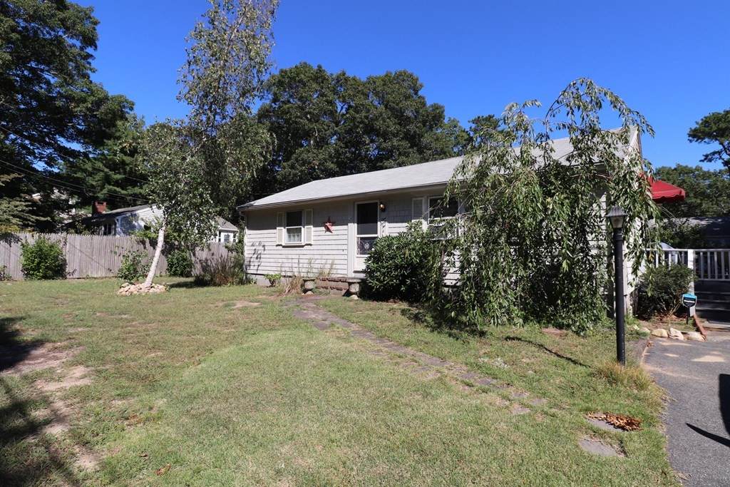 142 Bay Ridge Drive - Photo 1