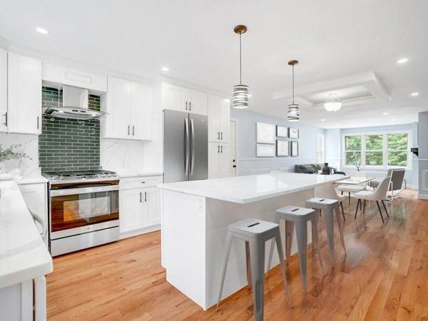 25 Pine St - Photo 1