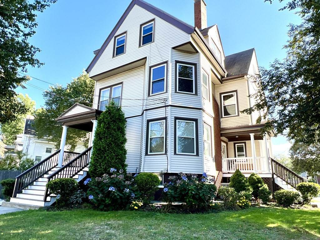 55 Beach St - Photo 1
