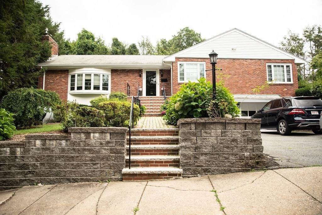 135 Rosalie Rd - Photo 1