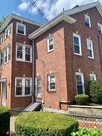 224 Washington St - Photo 1