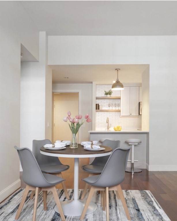17 Otis St - Photo 1