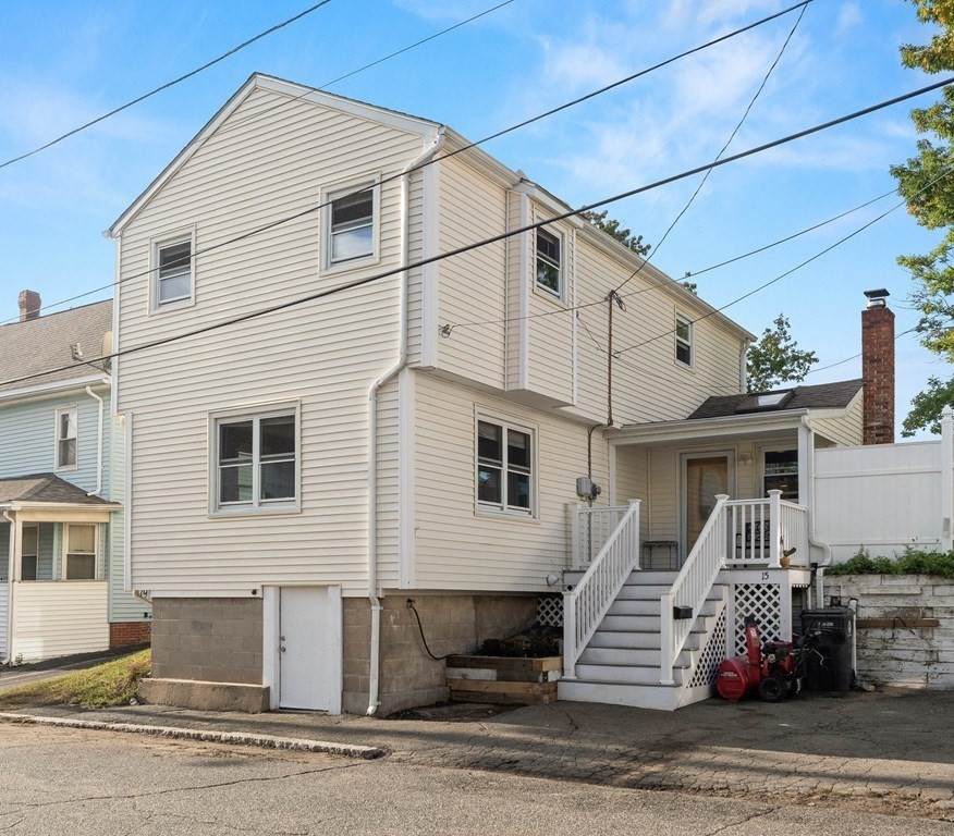 15 Mulberry St - Photo 1