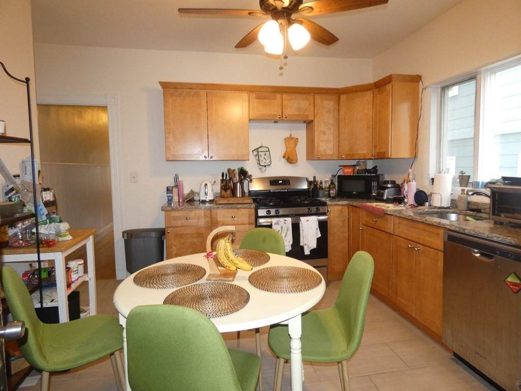 37-39 Belknap St - Photo 1