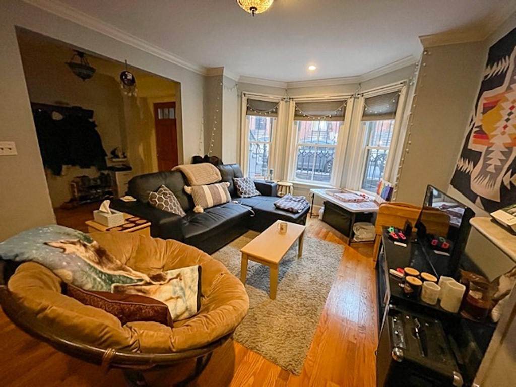 57 Dwight - Photo 1