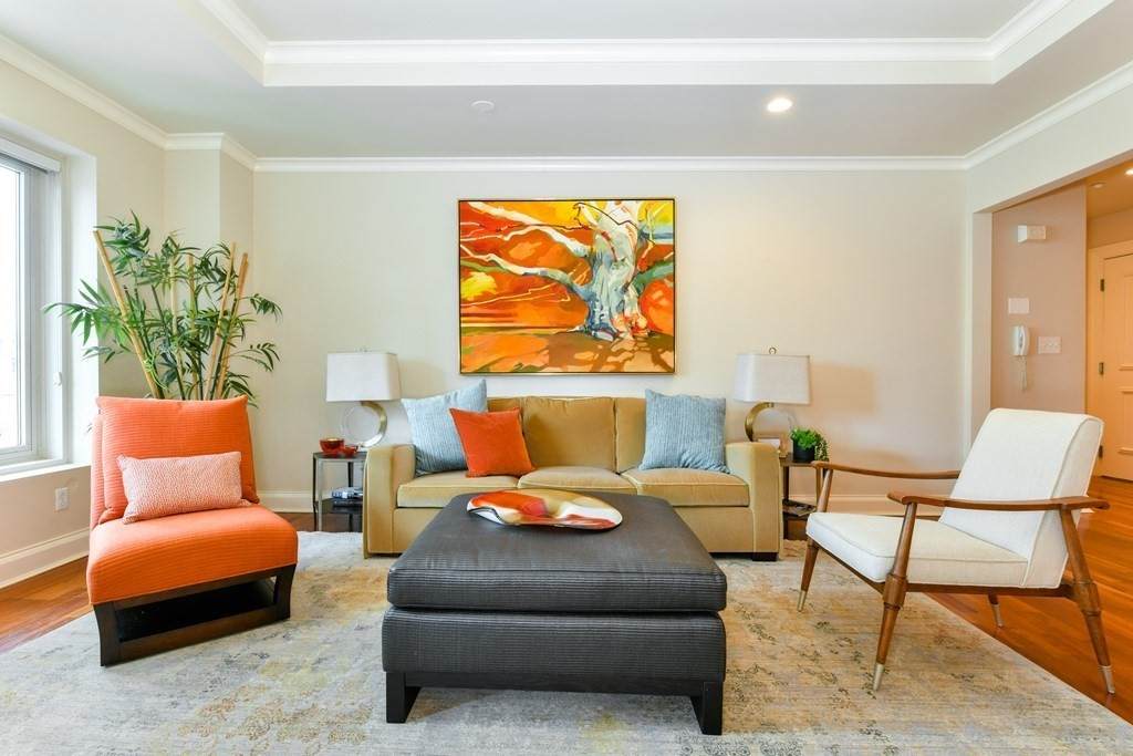 100 Belvidere Street - Photo 1