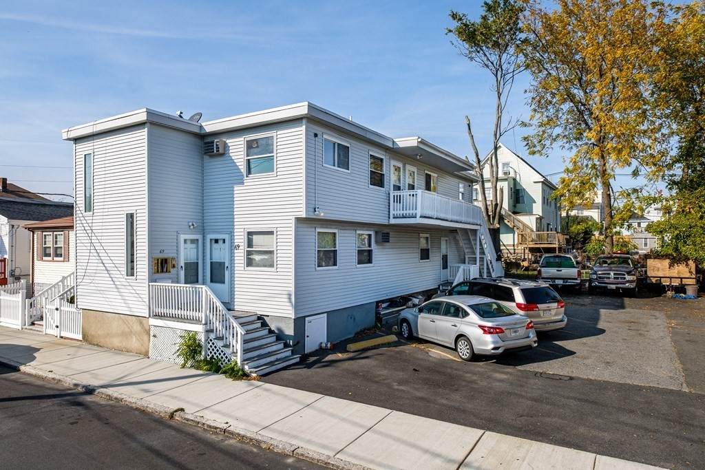 69 Calumet Street - Photo 1