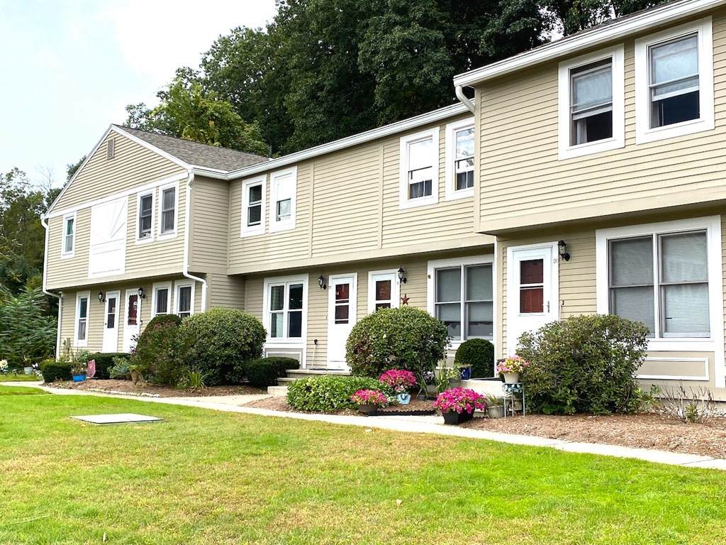 1430 Russell Road - Photo 1