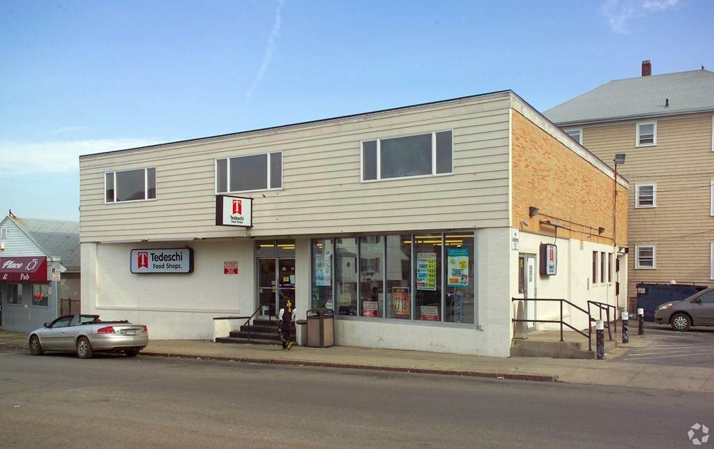 28 East Main Street - Photo 1