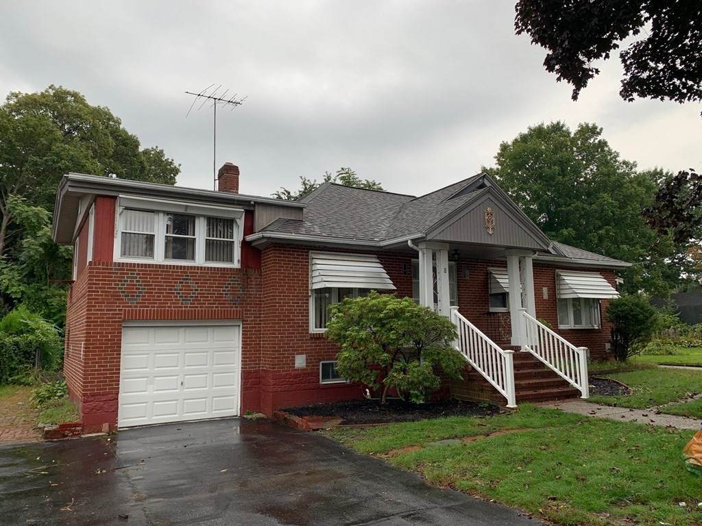 8 Durso Ave - Photo 1
