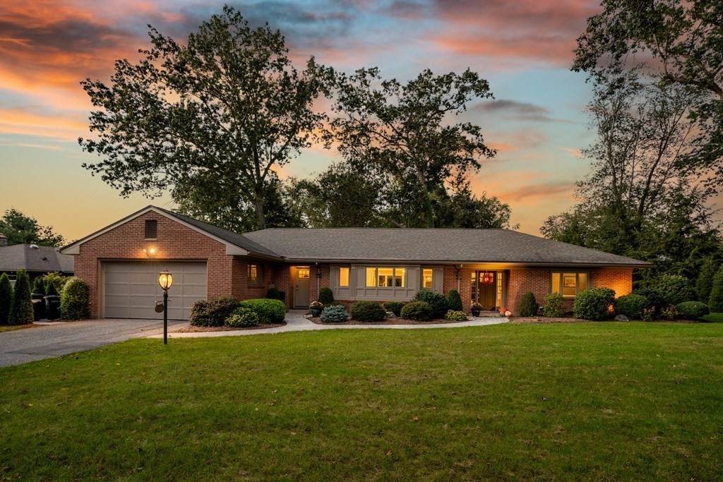 18 Briarcliff Rd - Photo 1