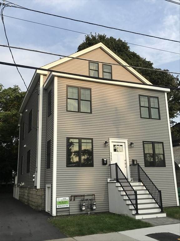 111 Surrey St - Photo 1