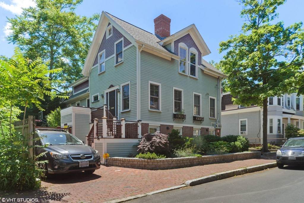 64 Sacramento Street - Photo 1