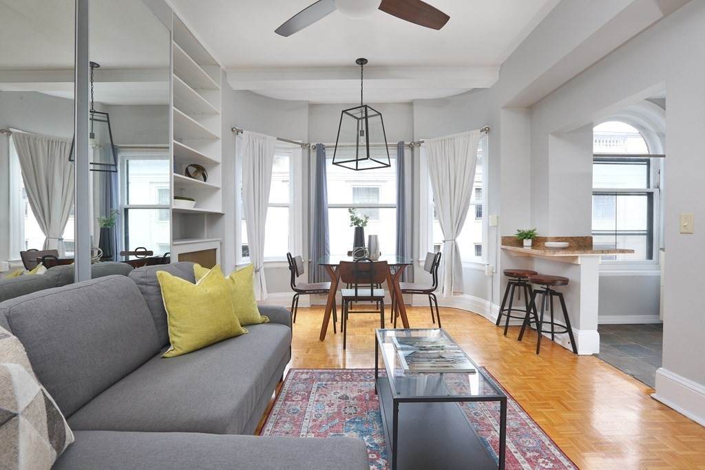 21 Beacon St - Photo 1