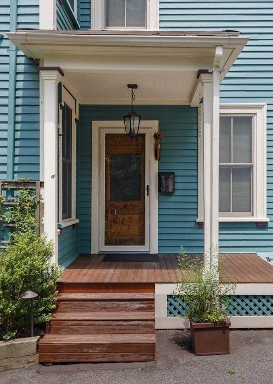 26 Florence Ave - Photo 1