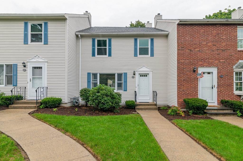 632 Washington - Photo 1