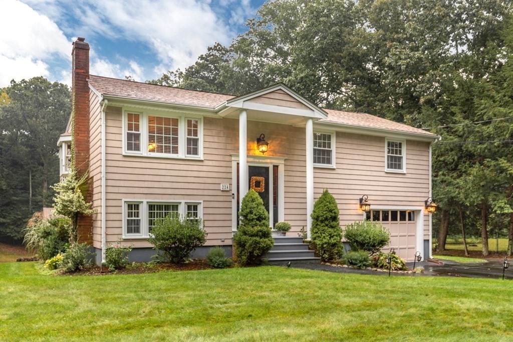224 Mill St - Photo 1