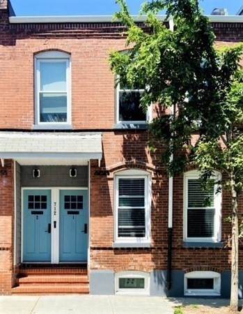 712 E Fifth St - Photo 1