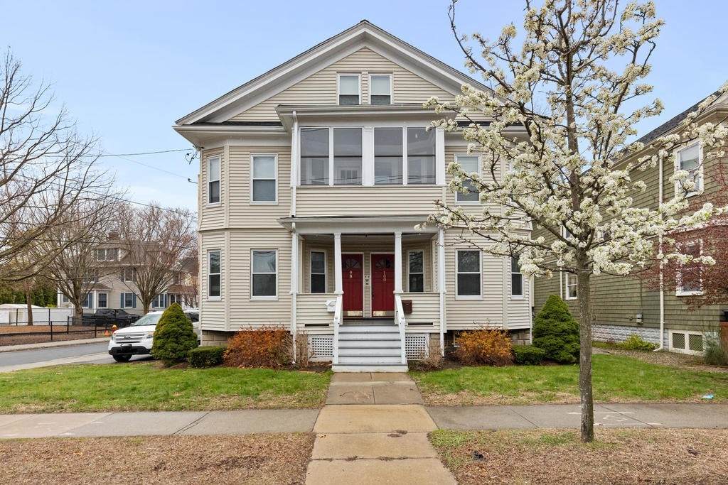 98-100 West Wyoming Ave - Photo 1