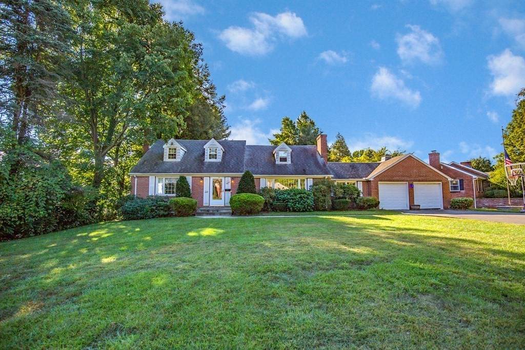 119 Central Park Dr - Photo 1