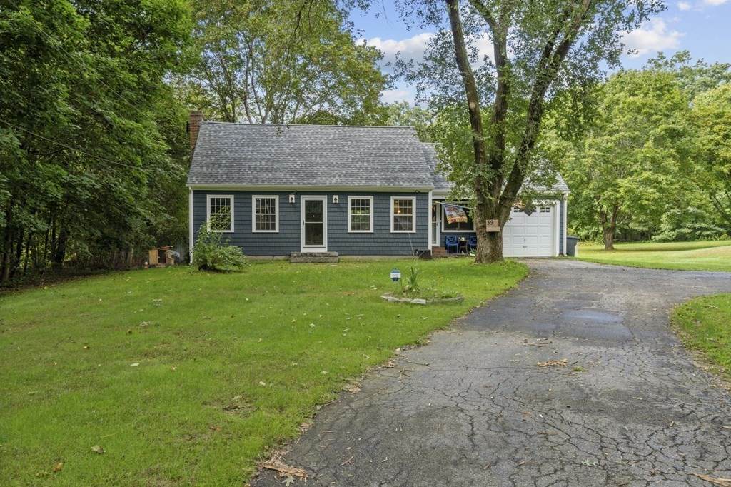 39 Bates Street - Photo 1
