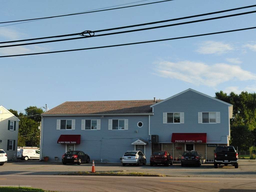 312 Wilbur Avenue - Photo 1