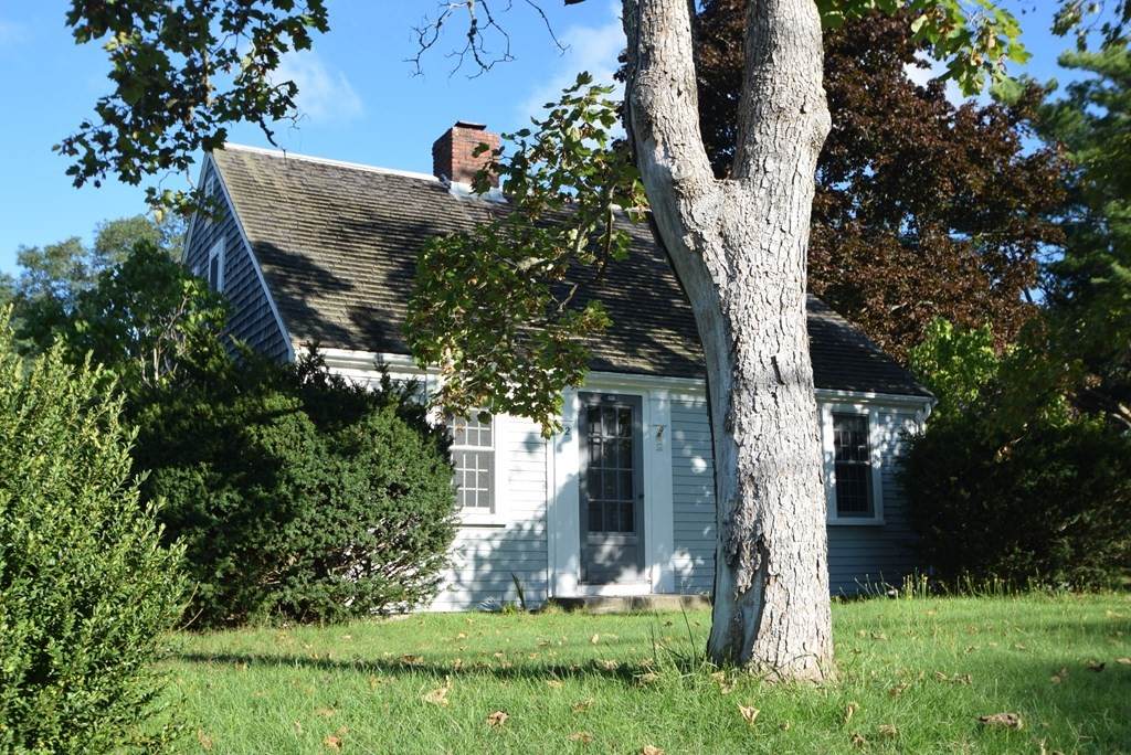 52 Locust Rd - Photo 1