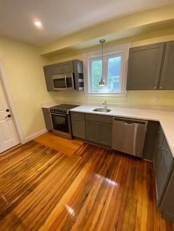 55 Centennial Avc - Photo 1