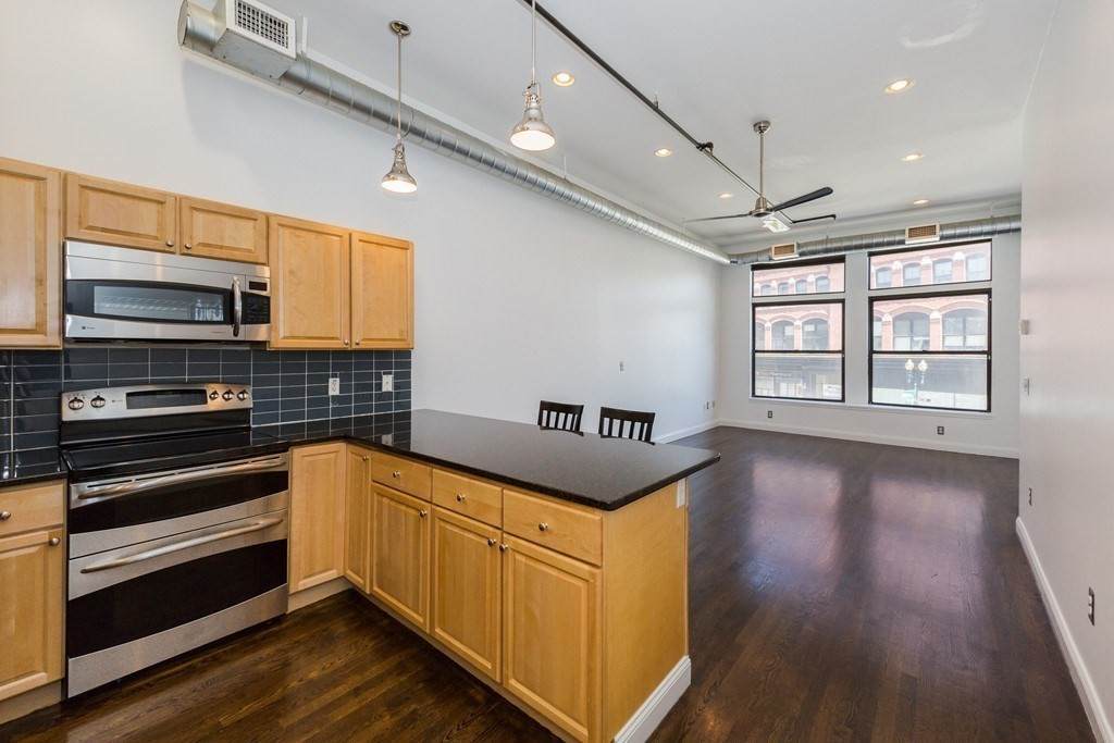 54-56 Central Sq - Photo 1