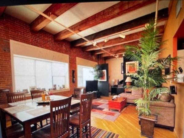 15 Sleeper Street - Photo 1