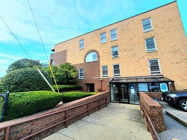 314 Riverside Ave - Photo 1