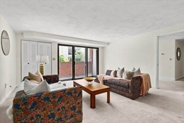 1600 Massachusetts Ave - Photo 1