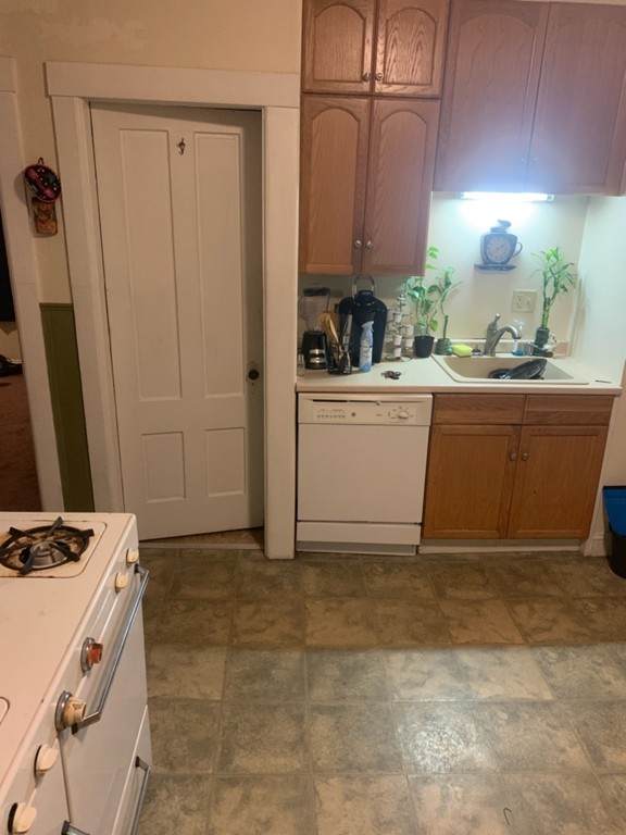 71 Lakewood - Photo 1