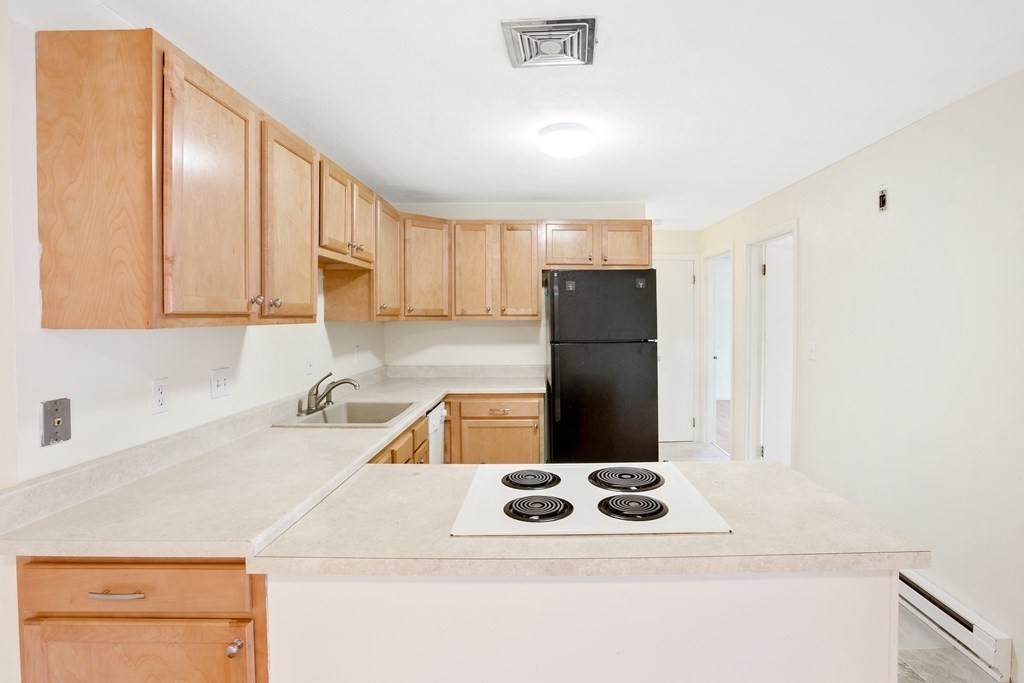 40 Rockland - Photo 1