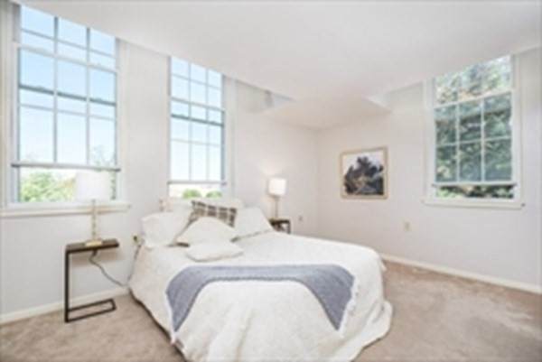20 Daniels Street - Photo 1