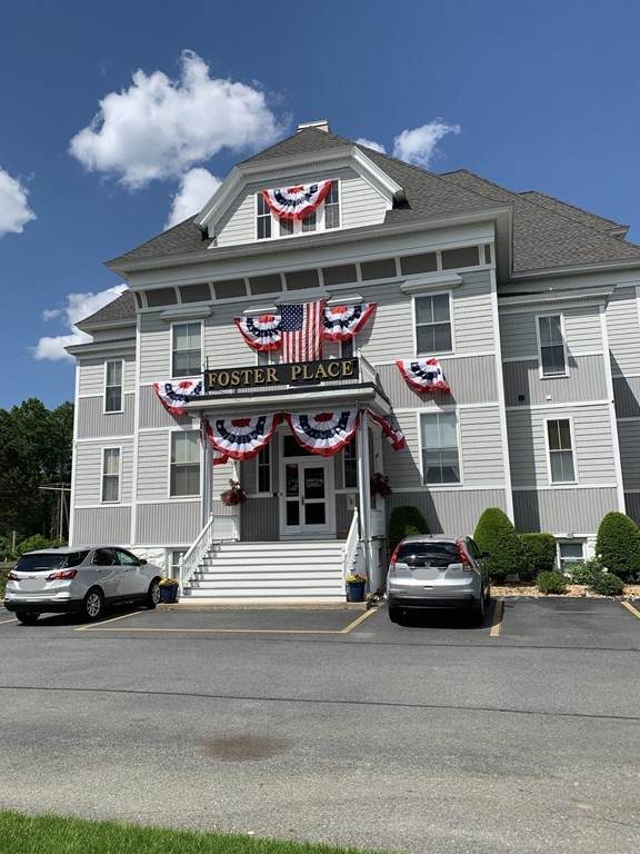 940 Main Street - Photo 1