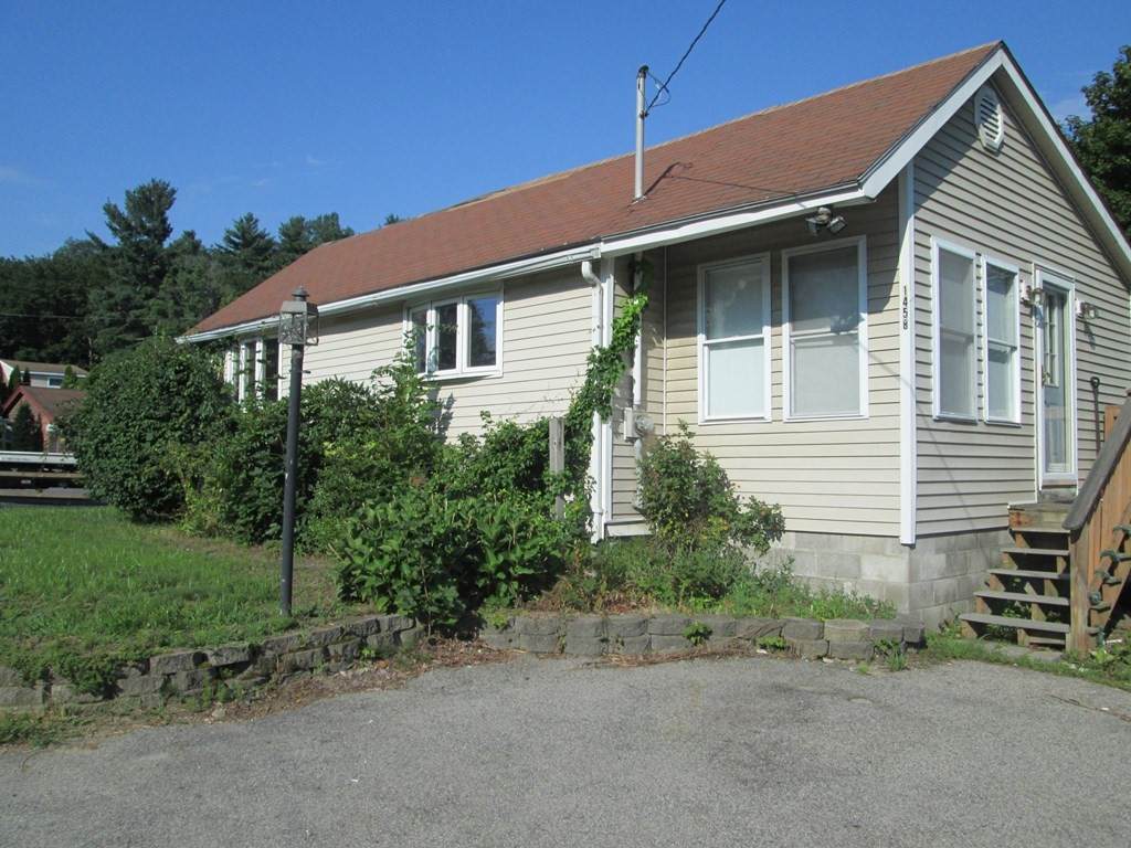 1458 Mammoth Rd - Photo 1