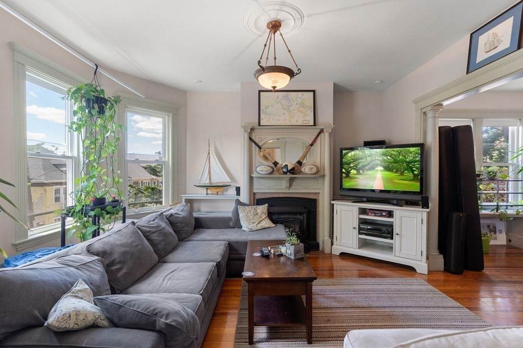 12 Castlerock - Photo 1
