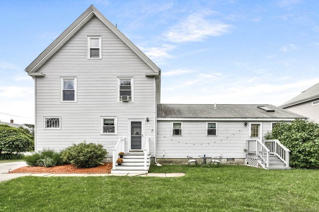 61 E Park Ave - Photo 1