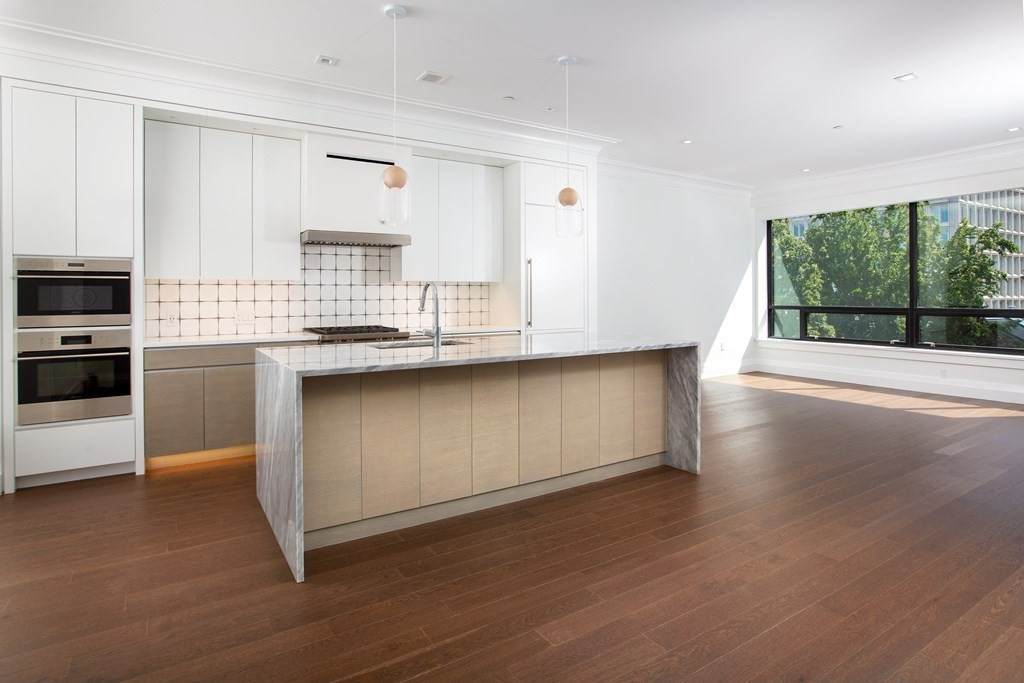 45 Temple Street - Photo 1
