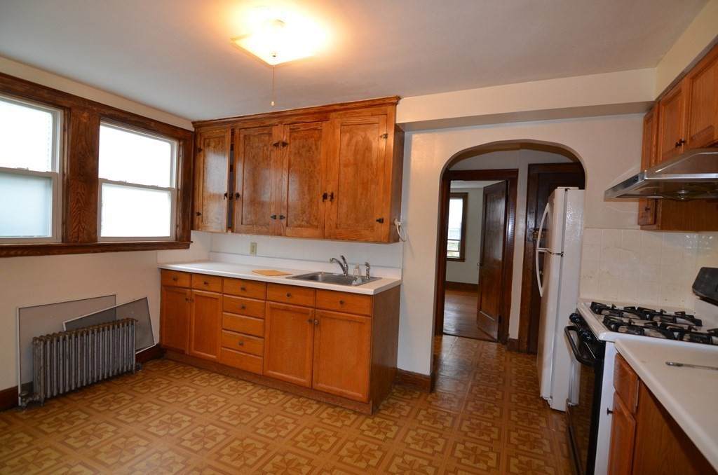 41 Holbrook Rd - Photo 1
