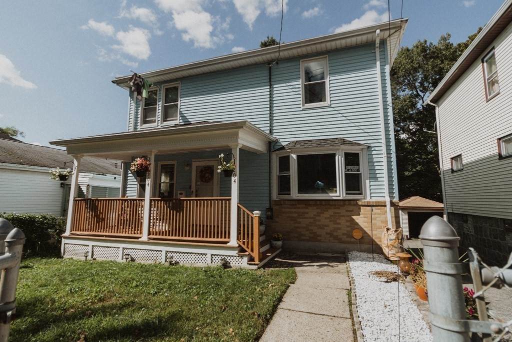 204 Almont St - Photo 1
