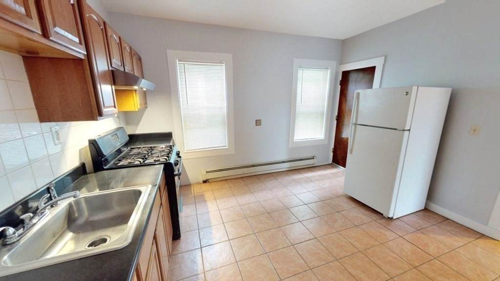 74 Hamilton Street - Photo 1