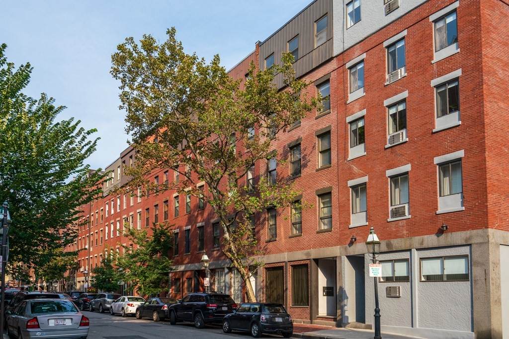 109 Fulton St - Photo 1